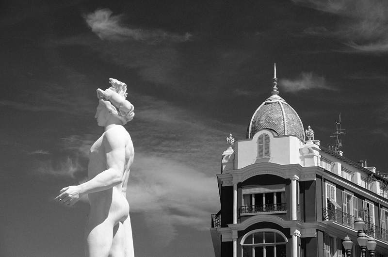 Statue, place Masséna, Nice