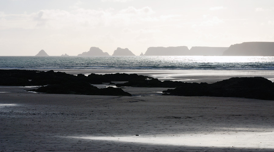 Photographies Bretagne : les Tas de Pois vus de la plage de Goulien